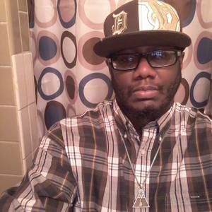 Meet your Posher, Hashim